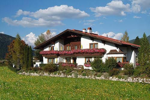 Apartamento Haus Carmen Ehrwald Exterior foto